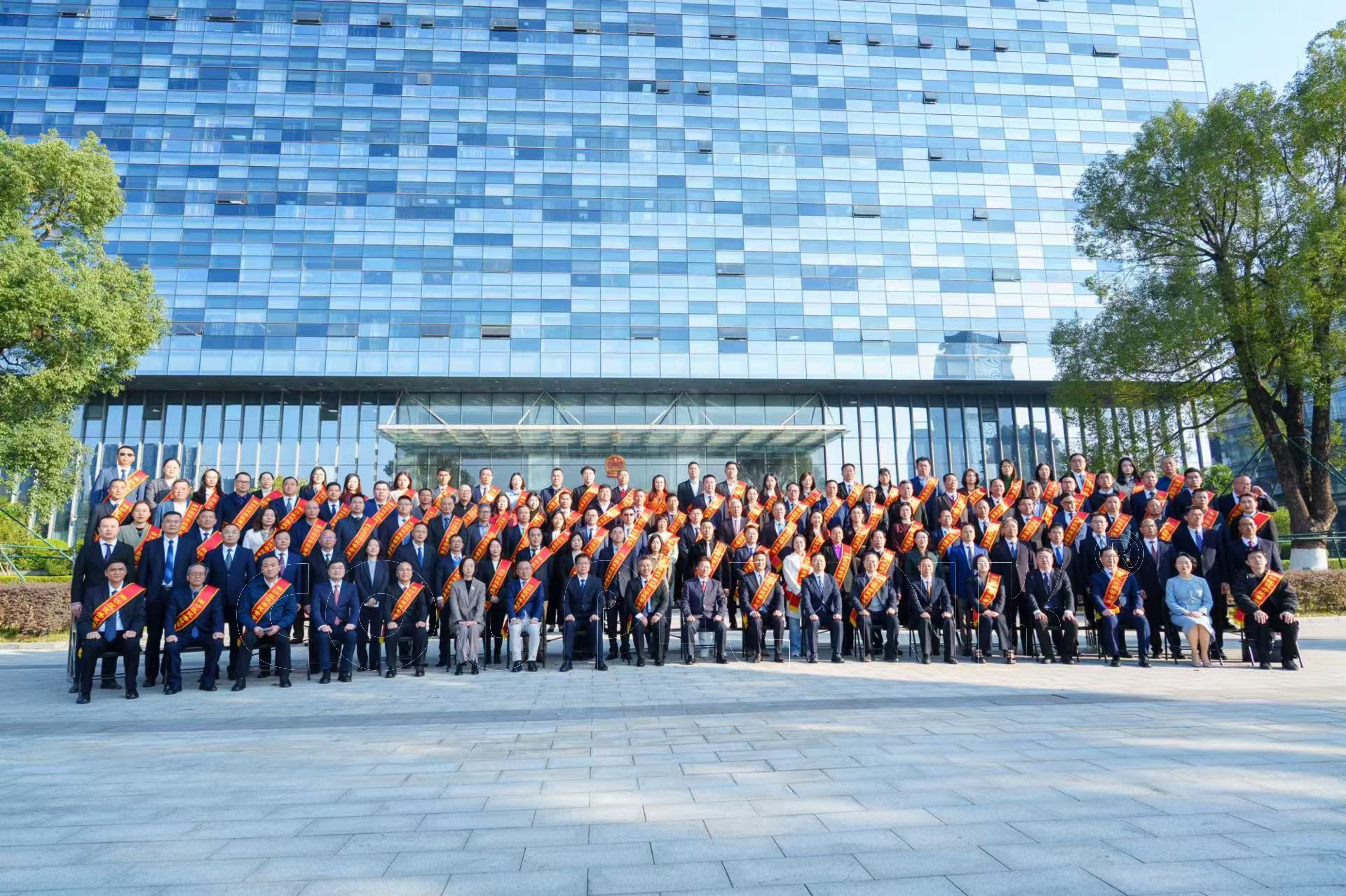 热烈祝贺我司徐总荣获2025年“南沙区优秀民营企业家”称号_联轴器的选择-广州菱科自动化设备有限公司